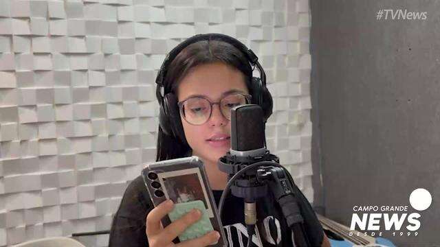 Filha grava canção feita pelo pai