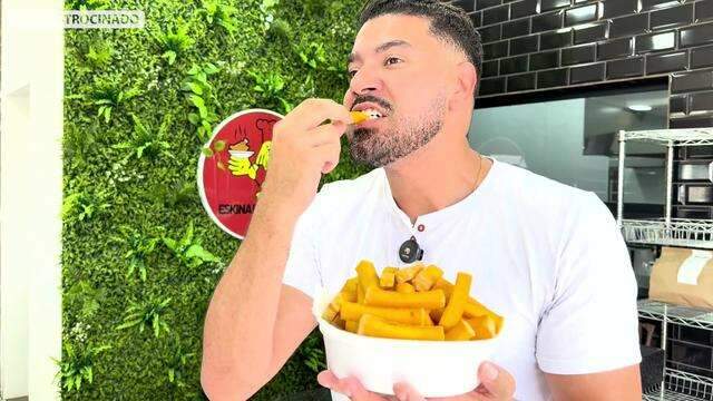 Com sabor e tradição, Eskina do Frango está agora na Av. Três Barras