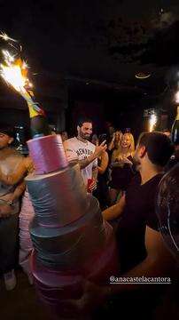 Ana Castela comemora 22 anos 