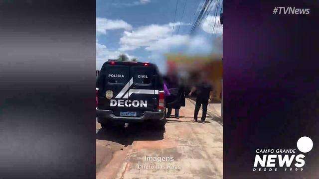 Mulheres detidas em clínica de estética