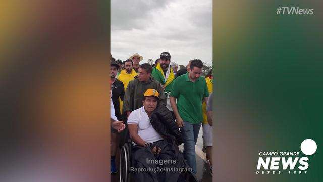 Catan em caminhada a Brasília