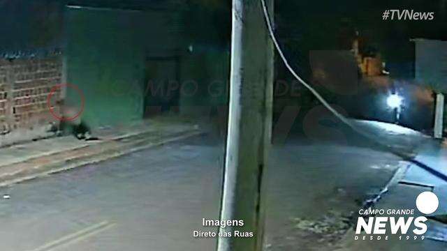 Homem baleado pelas costas 