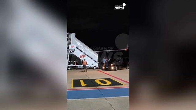 Avião da banda Gun's n Roses aterrisa em Campo Grande