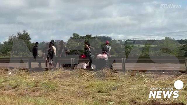 Após chegada de fiscalização, ambulantes são retirados do autódromo
