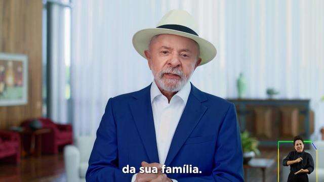 Lula faz pronunciamento na véspera do Dia do Trabalhador