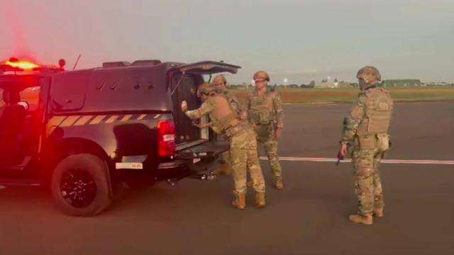 Vídeos da Polícia Federal durante chegada de Gerson Palermo em Campo Grande