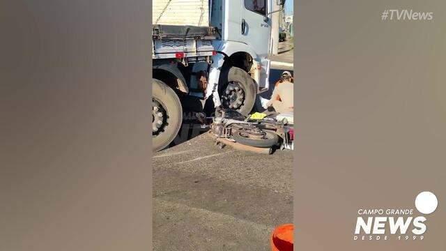 Motociclista fica ferido em acidente no Nova Lima