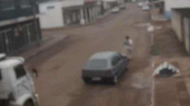 Vó e bebê são atropelados nas Moreninhas