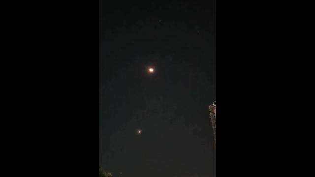 Céu nas primeiras horas da noite nesta quinta-feira 
