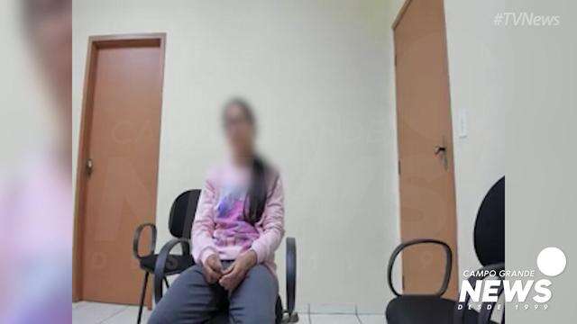 Mulher fala em depoimento sobre queimar marido