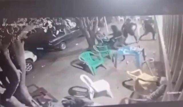 Câmera registra momento em que dois são baleados em Caarapó