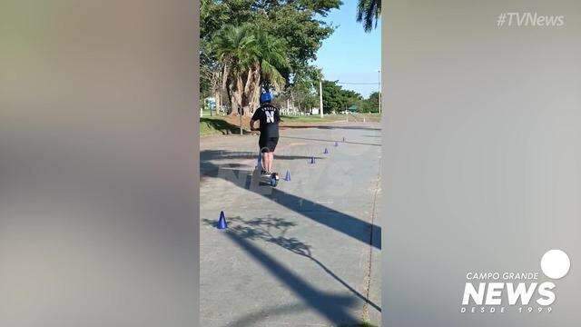 Circuito foi montado durante ação educativa sobre uso de patinetes