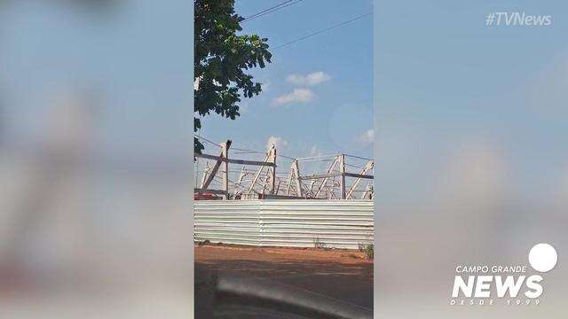 Estrutura de mercado em obras desaba no Aero Rancho